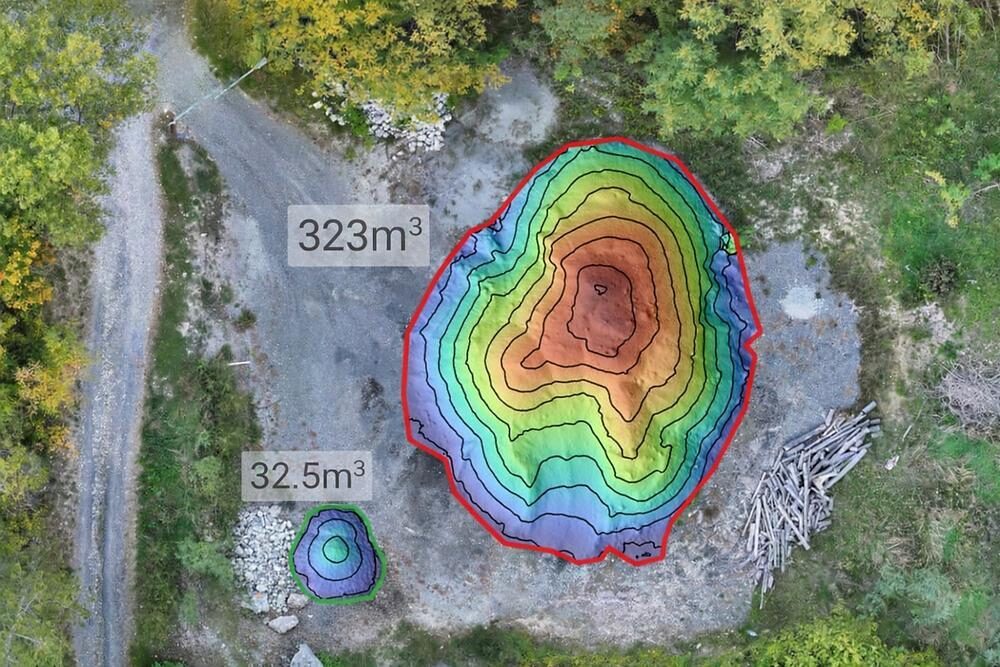 Volumenberechnung von Schüttgut-Halden aus Drohnendaten